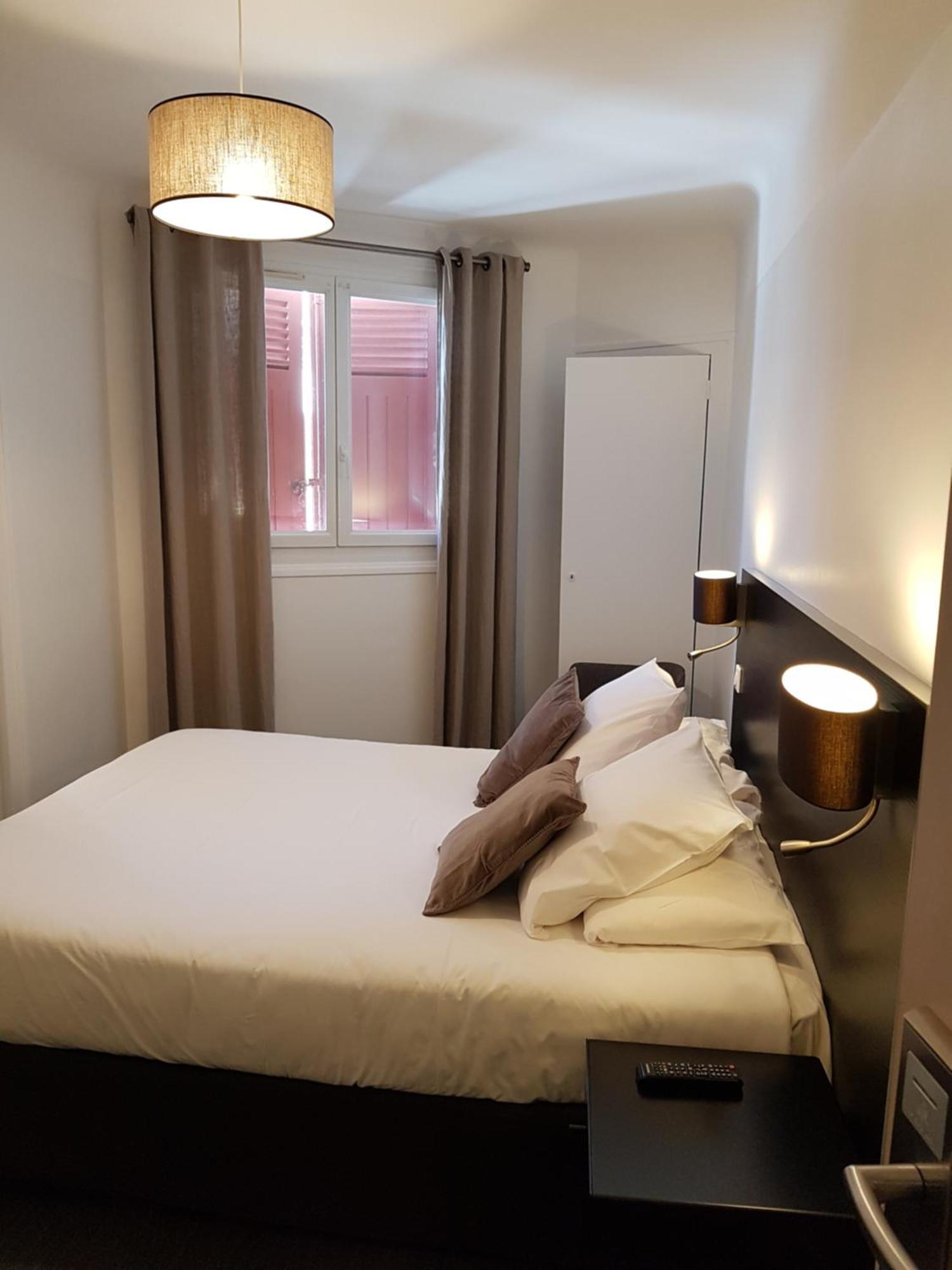Hotel Au Bon Coin Biarritz Zewnętrze zdjęcie