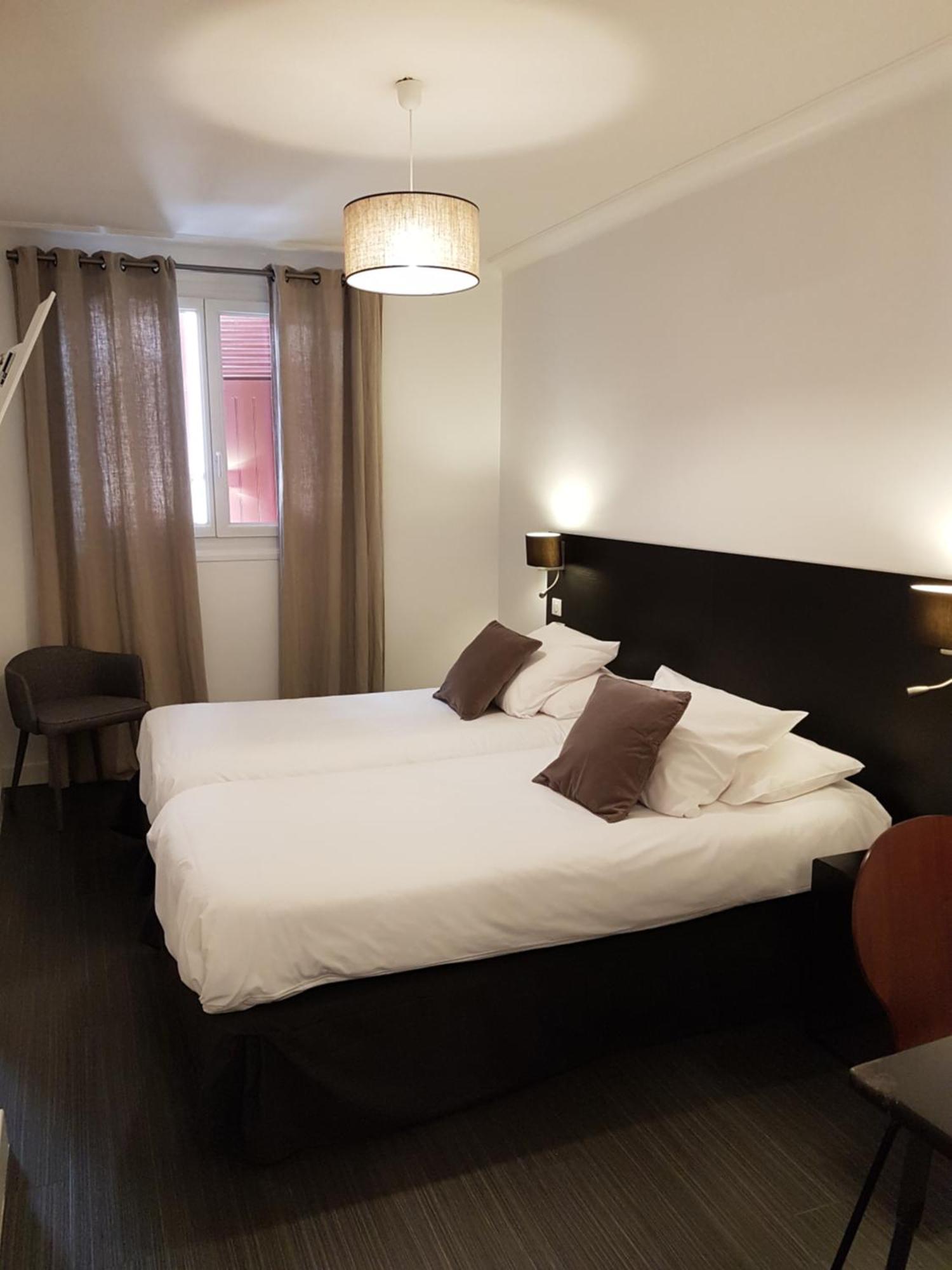 Hotel Au Bon Coin Biarritz Zewnętrze zdjęcie